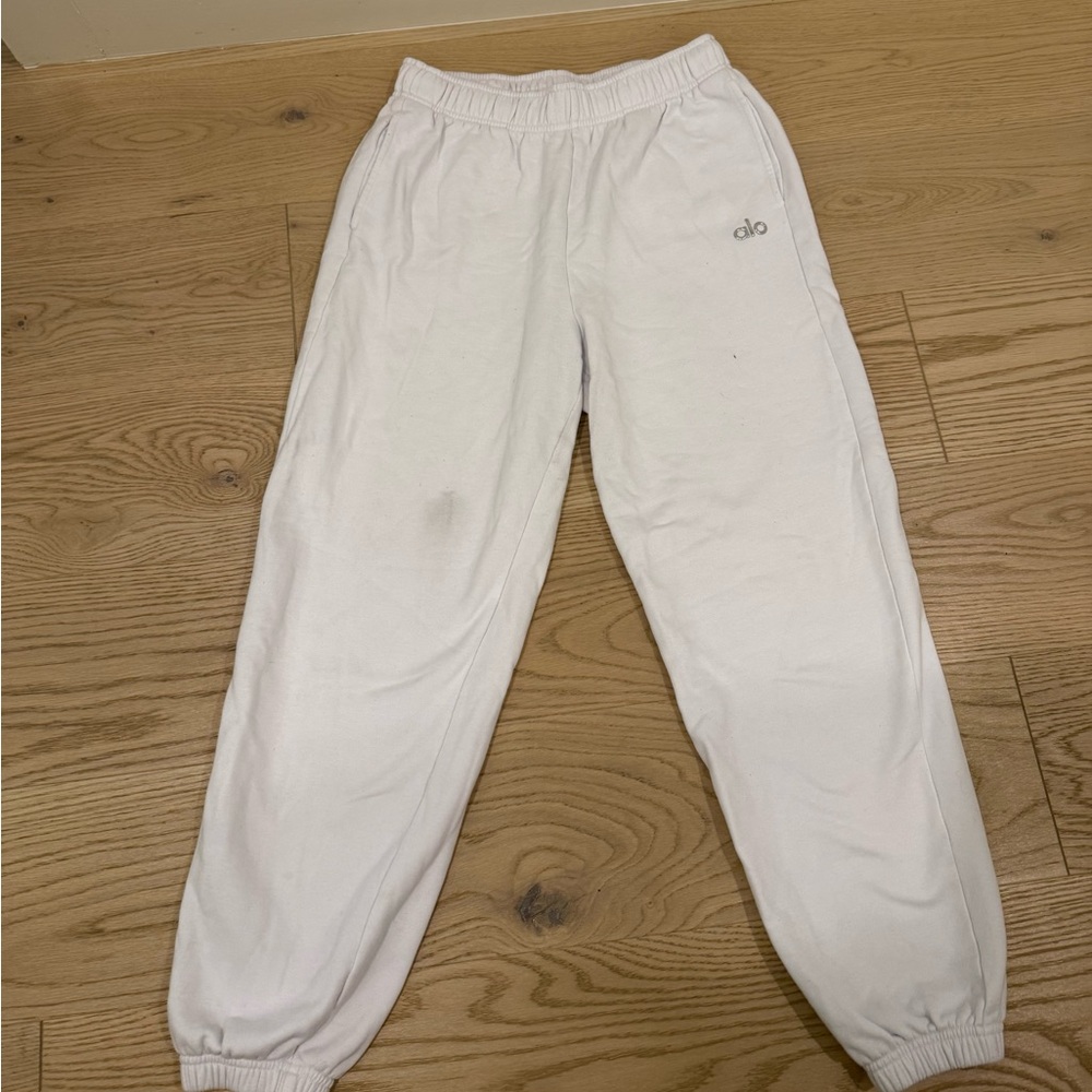 ALO Yoga Classic White Sweatpants